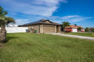 706 9th Court, Cape Coral, FL 33991 - MLS#2025015418