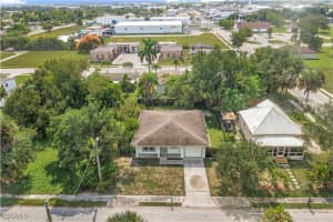 2810 Dunbar Avenue, Fort Myers, FL 33916 - MLS#2025015449