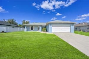 1621 18th Street, Cape Coral, FL 33993 - MLS#2025015481