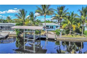 392 Norwood Court, Fort Myers, FL 33919 - MLS#2025015519