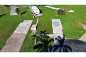 54 Poplar Place, Fort Myers, FL 33908 - MLS#2025015528