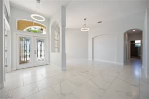 13717 Bald Cypress Circle, Fort Myers, FL 33907 - MLS#2025015531