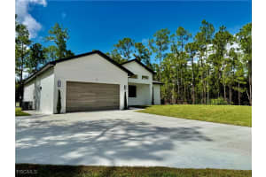 17 Wellington Avenue, Lehigh Acres, FL 33936 Sold 11/05/25