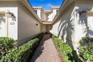 3131 Meandering Way, Fort Myers, FL 33905 - MLS#2025015607