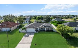 1306 6th Place, Cape Coral, FL 33909 - MLS#2025015675