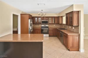 13511 Stratford Place Circle, Fort Myers, FL 33919 - MLS#2025015685