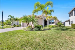 11530 Foxbriar Lane, Fort Myers, FL 33913 - MLS#2025015715
