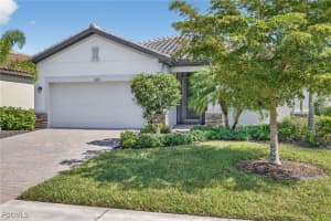 11975 Arbor Trace Dr, Fort Myers