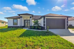 427 Petite Avenue, Lehigh Acres, FL 33974 - MLS#2025015731