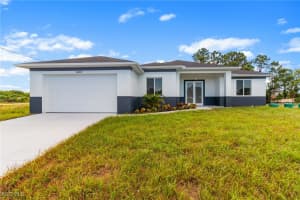 3403 28TH Street, Lehigh Acres, FL 33976 - MLS#2025015739