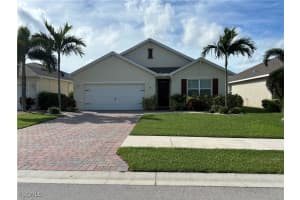 3496 Acapulco Cir, Cape Coral