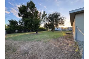 404 23rd Terrace, Cape Coral, FL 33909 - MLS#2025015810