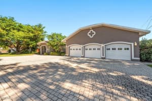 729 Dean Way, Fort Myers, FL 33919 - MLS#2025015822