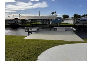 81 Sun Circle, Fort Myers, FL 33905 - MLS#2025015860