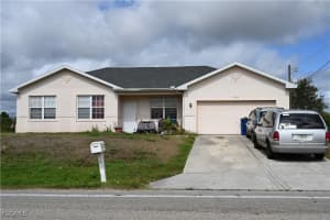 4004 8th St Sw, Lehigh Acres