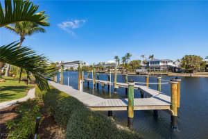 1674 Sabal Palm Drive, Sanibel, FL 33957 - MLS#2025016028