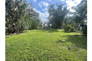 348 Capitol Street, North Fort Myers, FL 33903 - MLS#2025016057