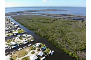 3940 Coconut Drive, St James City, FL 33956 - MLS#2025016143
