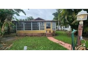 2232 Marina Park Drive, Fort Myers, FL 33905 - MLS#2025016148