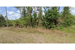 669-671 Creuset Avenue, Lehigh Acres, FL 33974 - MLS#2025016167
