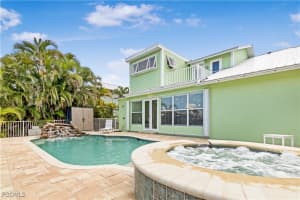 2372 Baybreeze Street, St James City, FL 33956 - MLS#2025016172