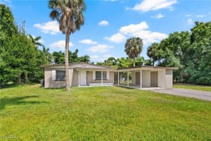 1221 Turner Street, Fort Myers, FL 33916 - MLS#2025016207