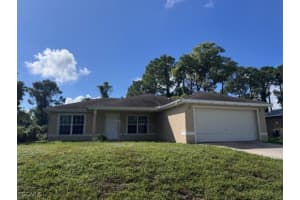 2805 15th Street, Lehigh Acres, FL 33976 - MLS#2025016285