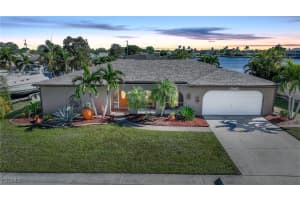 4536 Vinsetta Avenue, North Fort Myers, FL 33903 - MLS#2025016302