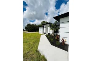 863 Haskell Street, Lehigh Acres, FL 33974 - MLS#2025016364