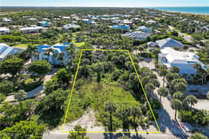 1321 Seaspray Lane, Sanibel, FL 33957 - MLS#2025016372