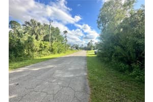 410 Desoto Avenue, Lehigh Acres, FL 33972 Sold 12/11/25