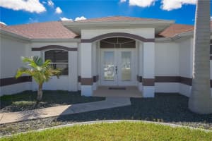 1722 18th Street, Cape Coral, FL 33993 - MLS#2025016398