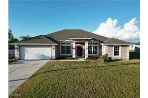 351 25th Terrace, Cape Coral, FL 33909 - MLS#2025016404