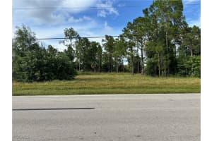 14 10th Street, Lehigh Acres, FL 33972 - MLS#2025016442