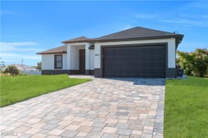 2601 45th Street, Lehigh Acres, FL 33976 - MLS#2025016464