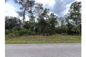 1414 Desoto Avenue, Lehigh Acres, FL 33972 - MLS#2025016470