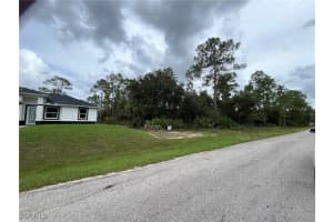1414 Desoto Avenue, Lehigh Acres, FL 33972 - MLS#2025016470