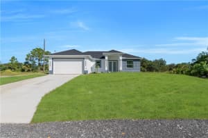 18 18th Street, Lehigh Acres, FL 33972 - MLS#2025016547