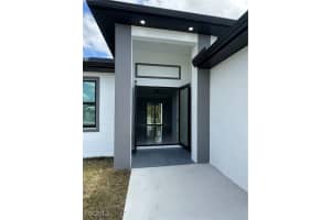 569 Bourse Circle, Lehigh Acres, FL 33974 - MLS#2025016570