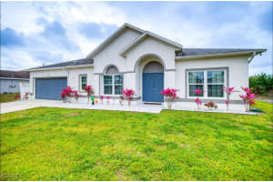 5137 Benton Court, Lehigh Acres, FL 33971 - MLS#2025016584