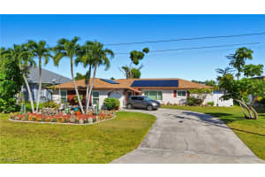 419 28th Terrace, Cape Coral, FL 33904 - MLS#2025016604