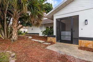 1124 1st Place, Cape Coral, FL 33993 - MLS#2025016634