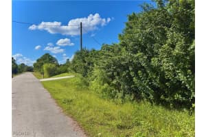 3006 44th Street, Lehigh Acres, FL 33971 - MLS#2025016677