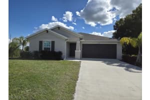 3403 34 St SW, Lee, FL 33976 - MLS#2025016691