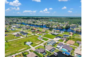 2032 32nd Court, Cape Coral, FL 33993 - MLS#2025016922