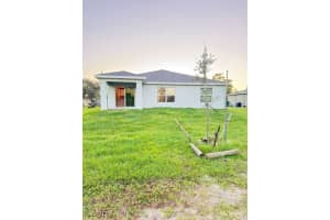 5019 Moon Lane, Labelle, FL 33935 - MLS#2025016936