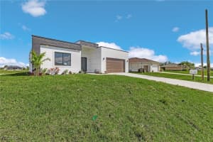 231 27th Avenue, Cape Coral, FL 33993 - MLS#2025016963