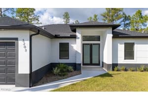 3203 Sunshine Boulevard, Lehigh Acres, FL 33971 - MLS#2025016968