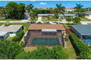 732 Sesame Court, Cape Coral, FL 33904 - MLS#2025016998