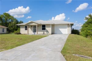 4204 34th Street, Lehigh Acres, FL 33976 - MLS#2025017038